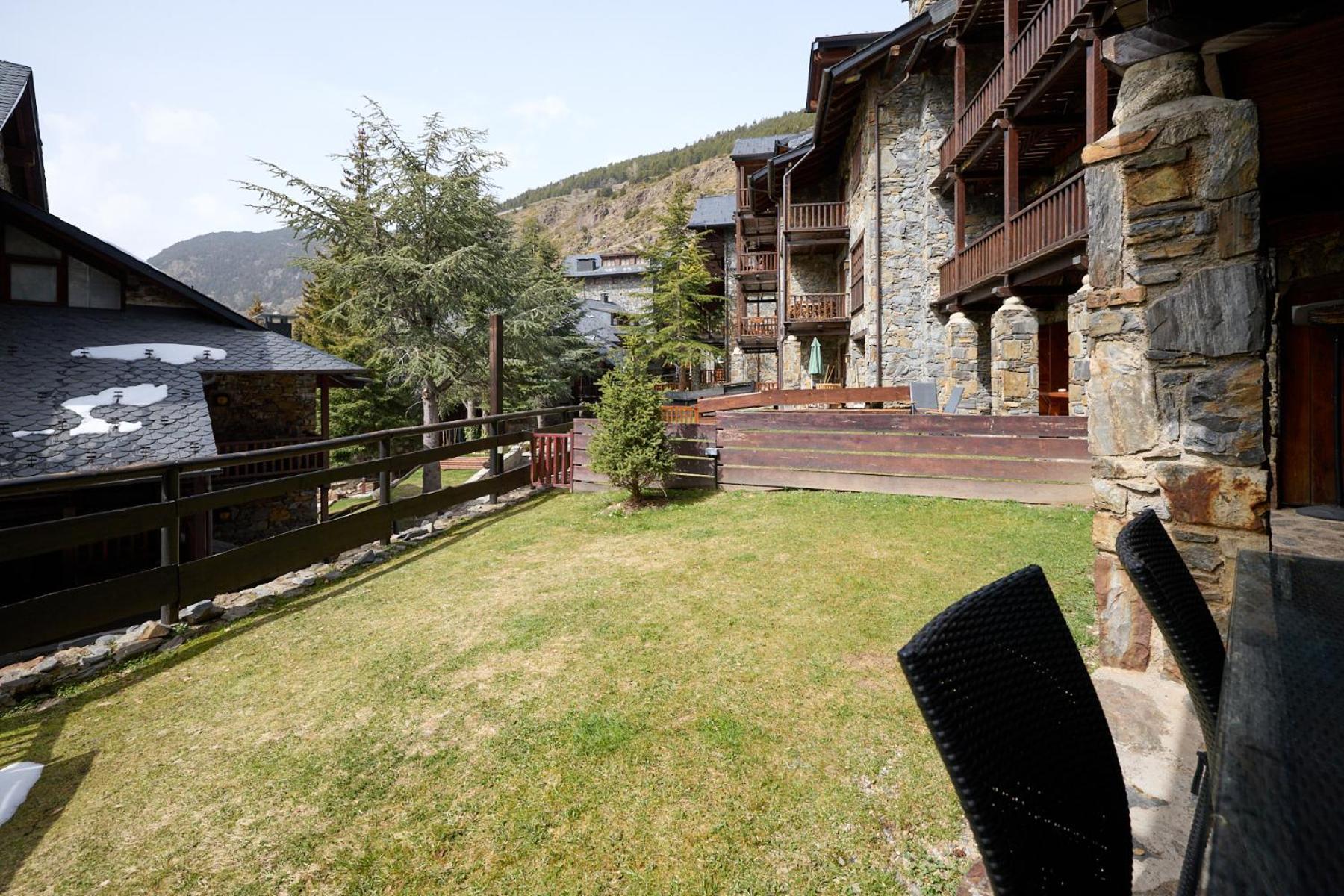 Pleta Del Tarter 31A Lodge & Spa Canillo Eksteriør bilde